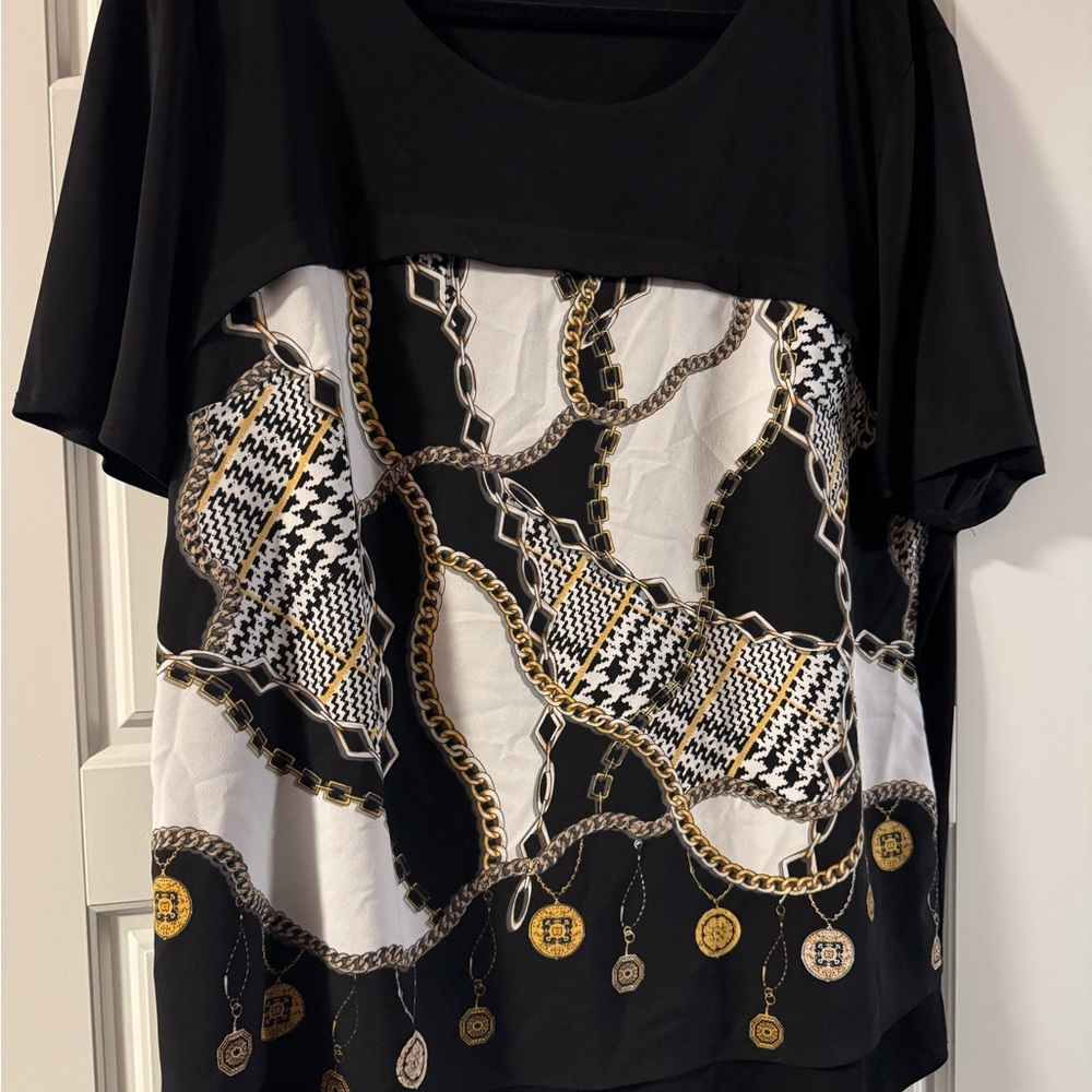 Peter Nygard Black and White Chain Print Blouse